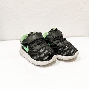 Nike toddler Shoes